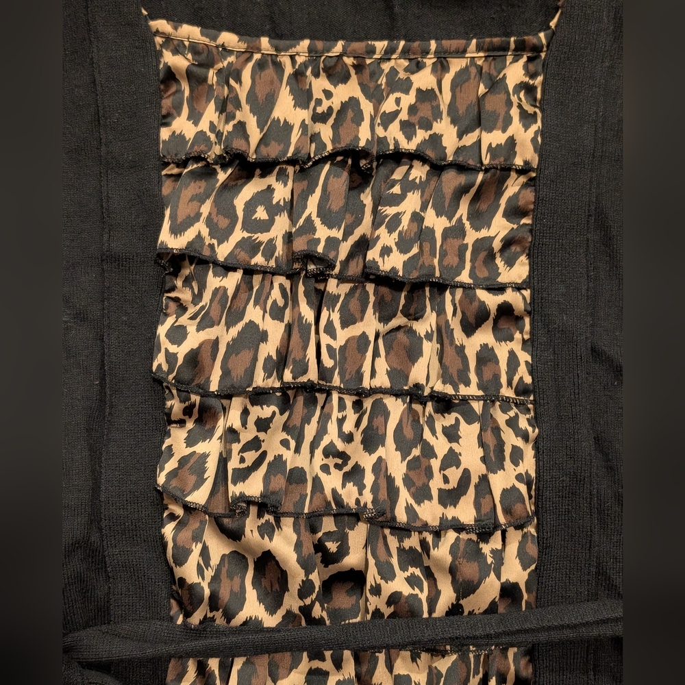 Leopard Print Ruffle Sweater - Picture 4 of 4